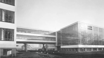 Lucia Moholy: Exposures