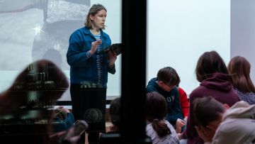 PAW: Unseen in the Gallery (CZE)