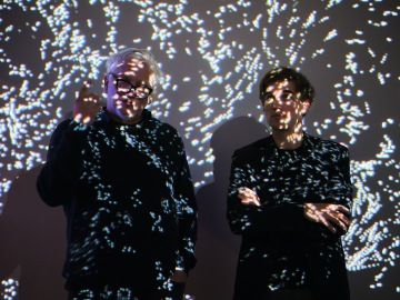 Guided Tour: United Visual Artists for Teachers