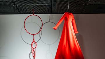 Kurátorská komentovka: Neklidná duše Christelle Havranek a Jasonem Waitem (ENG)